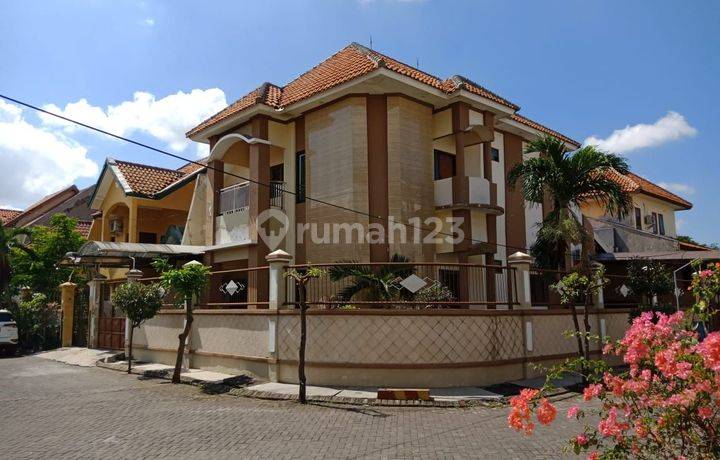 Di Jual Rumah Hook Kebraon Indah Permai