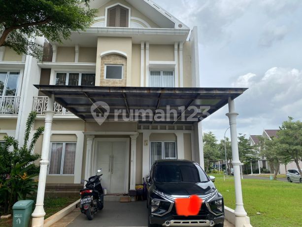 Rumah Cluster 2 Lantai South Thames, Cakung