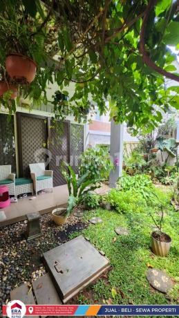 Jual Cepat Rumah Luas Siap Huni Strategis Ada Kolam Renang Di Cluster Regina Metland Menteng Cakung Jakarta Timur Jual Cepat Rumah Luas Siap Huni Strategis Ada Kolam Renang Di Cluster Regina Metland Menteng Cakung Jakarta Timur