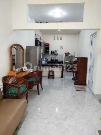 DIJUAL RUMAH SIAP HUNI DI TAMAN UBUD PERMATA TIMUR LIPPO KARAWACI