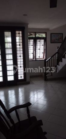 Sentul City Rumah di Taman Sakura 2 2 Lantai SHM Bagus Sentul City Rumah di Taman Sakura 2 2 Lantai SHM Bagus