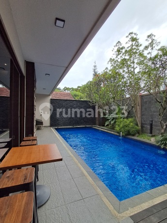 Luxury Corner House in the Elite Area of Buah Batu, Bandung Luxury Corner House in the Elite Area of Buah Batu, Bandung