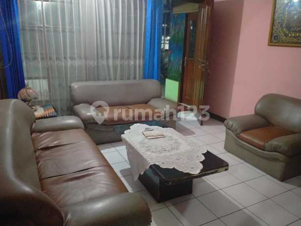 Rumah Cocok Untuk Kumpul Keluarga di Taman Bumi Prima, Cimahi Rumah Cocok Untuk Kumpul Keluarga di Taman Bumi Prima, Cimahi