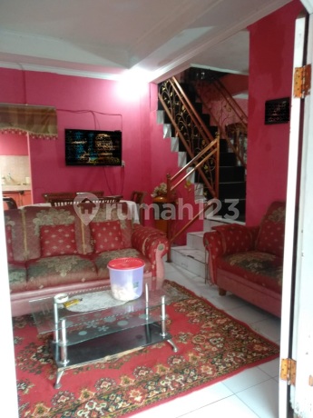 Rumah Megah Full Furnushed di Margaasih Permai