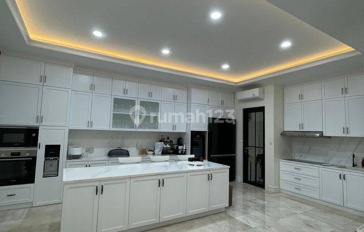 Dijual Rumah Lux Di Camden House, Kembangan, Jak Bar