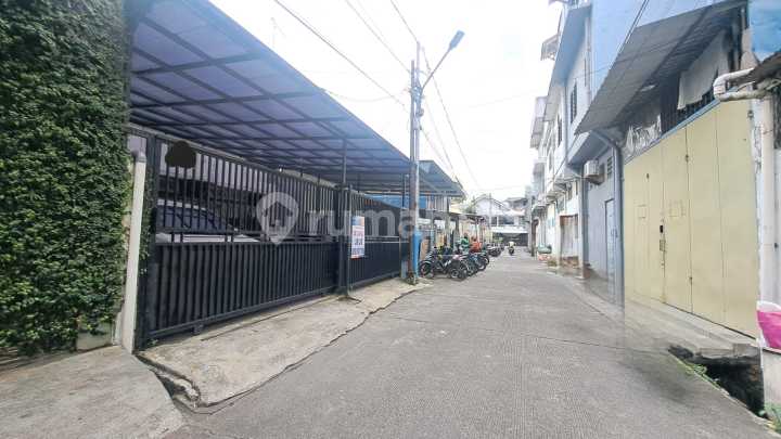Rumah Second lokasi Grawisa Jelambar Jakarta Barat