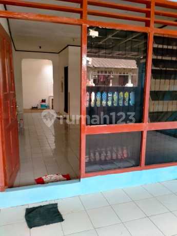 Dijual Rumah Dalam Komplek