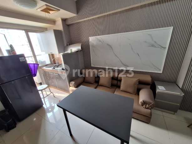 Waterplace Tower E Apartments Ready to Occupied in West Surabaya Waterplace Tower E Apartments Ready to Occupied in West Surabaya