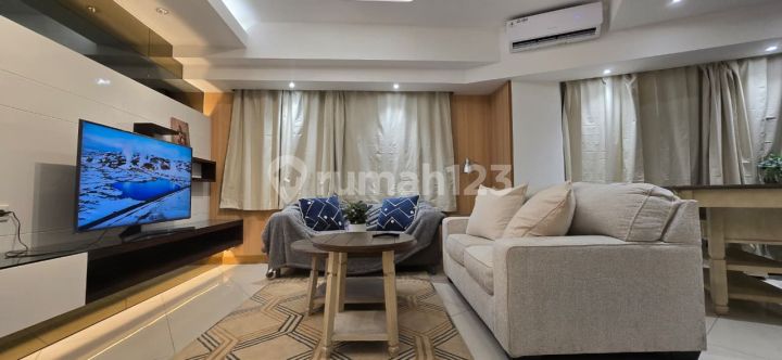 Penthouse Waterplace Tower F View City Surabaya Barat Penthouse Waterplace Tower F View City Surabaya Barat