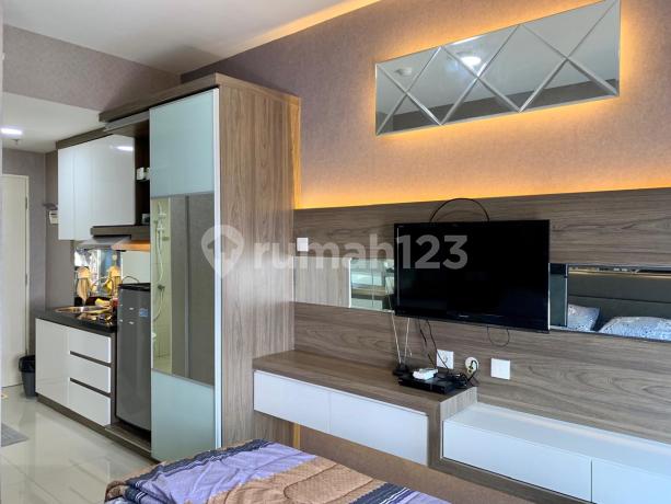 Orchard Studio Type Apartment City View (Medium)