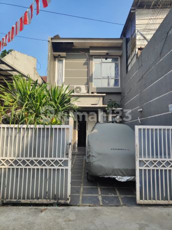 Nice Cheap 2-Story House in Kavling Bni Ratna, Jatibening, West Bekasi Nice Cheap 2-Story House in Kavling Bni Ratna, Jatibening, West Bekasi