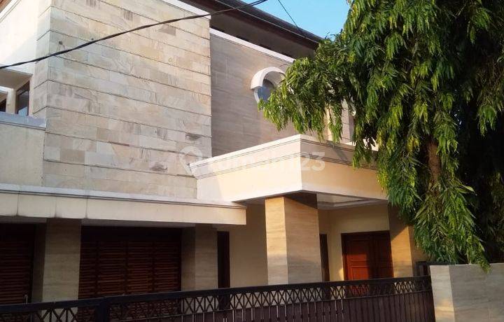Rumah 2Lantai Baru Clasik Mewah Murah di Komplek Kodam Cipinang Melayu Jakarta Tim