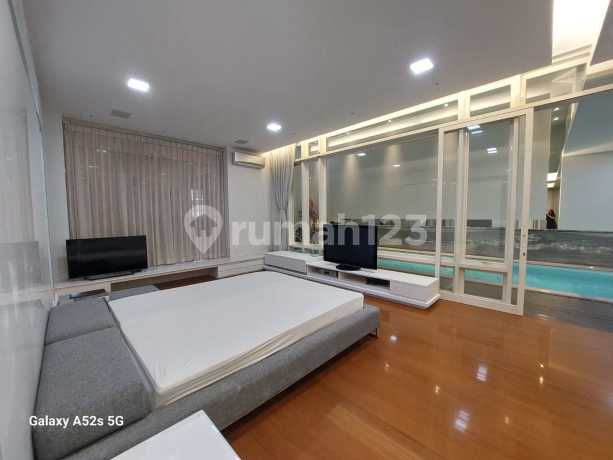 Private Swimming Pool, Rumah Mewah 2,5 Lantai Uk 450M2 di Pik