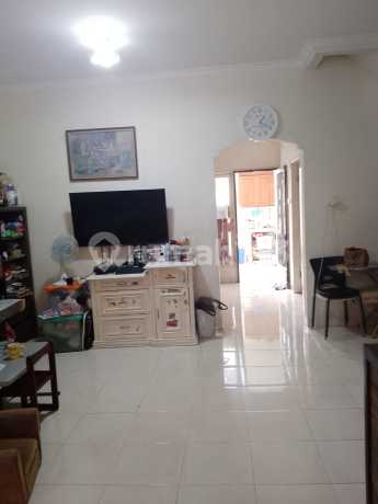 Dijual Rumah di Taman Mutiara Palem, Jakarta Barat