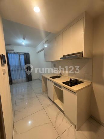 Harga bagus! Sky House Alam Sutera Studio view tol Harga bagus! Sky House Alam Sutera Studio view tol