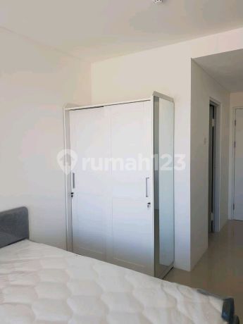 Disewakan Furnish Apartemen Kyo, Tenggilis Dekat Ubaya
