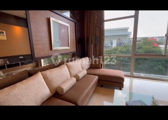 Apartemen Dijual ******** Nyaman Dan Strategis.keamanan 24 Jam.