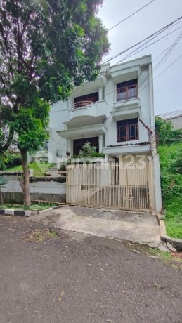 Rumah 2 Lantai Siap Huni Di Komplek Surya Setra Rumah 2 Lantai Siap Huni Di Komplek Surya Setra