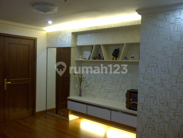 Riverside Apartment Well-Maintained 2+1 BR Semi-Furnished Pluit Muara Rare North Jakarta Riverside Apartment Well-Maintained 2+1 BR Semi-Furnished Pluit Muara Rare North Jakarta