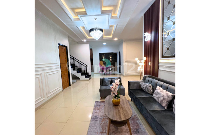 Modern Beautiful House with SHM in the Premium Area of Cibubur