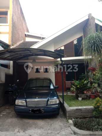 Dijual Rumah di SETRADUTA CEMARA