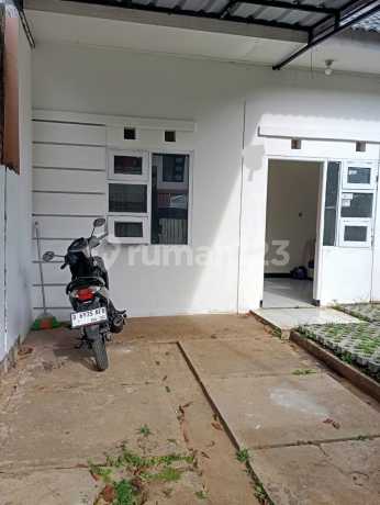 For Sale, Ready-to-Occupy House in Green City View Complex, Jatihandap, Bandung.