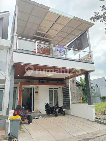 Rumah Bagus Siap Huni 2 Lantai Semifurnish Cileungsi Hijau