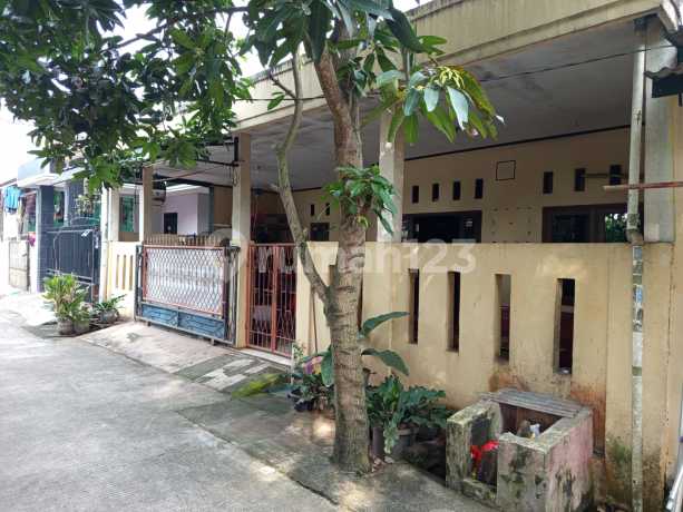 Dijual Cepat dan Murah 2 Rumah Dijadikan 1 di Grand Mutiara Gading (Jika Berminat Beli 1 Rumah bisa Ya)