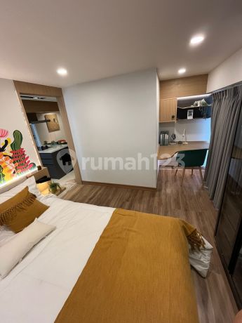 Apartemen bagus langsung akses stasiun kereta api