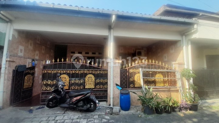 Rumah 1,5 Lantai Perumnas 3 Aren Jaya Bekasi Rumah 1,5 Lantai Perumnas 3 Aren Jaya Bekasi