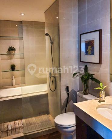 Apartemen St Moritz 2+1 Br Tower Royal Suite Full Furnished View City Private Lift di Puri Indah Jakarta Barat