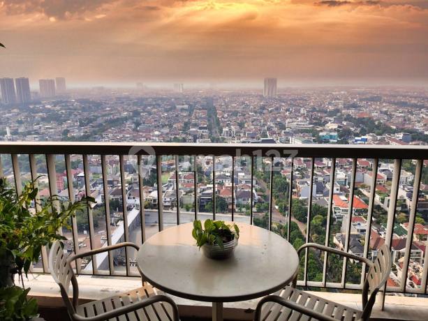 Dijual Apartemen St Moritz 2+1 BR Full Furnished View Laut