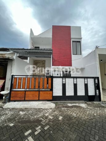 Rumah Kost  Ekslusif Terbaru (SUDAH FULL ANAK KOS DAN PERABOT) Dikelilingi banyak kampus (UB, UM, ITN, UIN, Unisma, Unitri, Uniga, UMM)