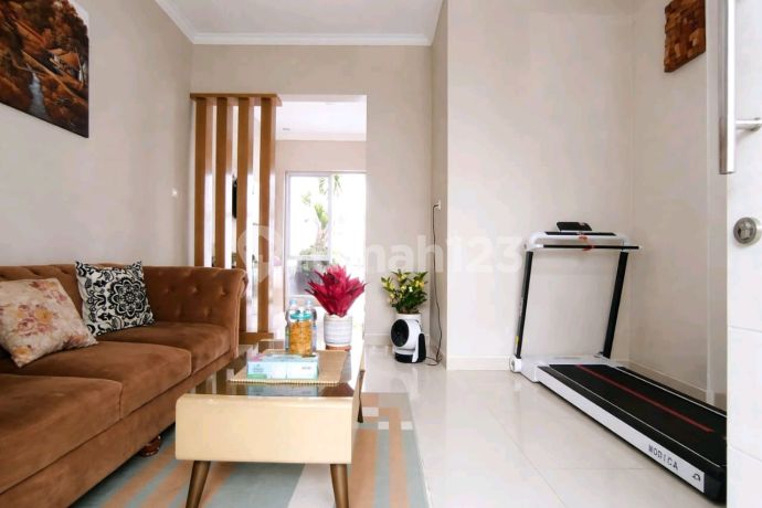 Quick Sale 2-Story House, Renovated, Fully Furnished, Flood-Free, A Step Away from Summarecon Bekasi Quick Sale 2-Story House, Renovated, Fully Furnished, Flood-Free, A Step Away from Summarecon Bekasi
