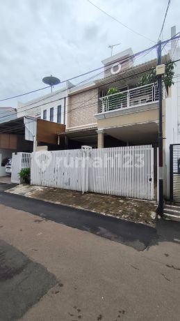 Dijual Cepat Rumah di Jl. Kelapa Nias Kelapa Gading