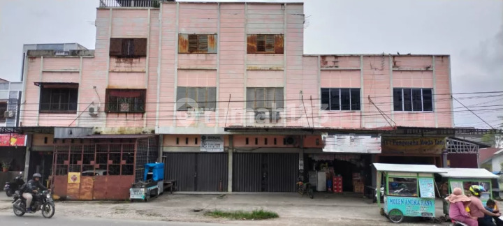 Ruko 3 Lantai Dijual di Jl. Bukit Barisan Tenayan Raya