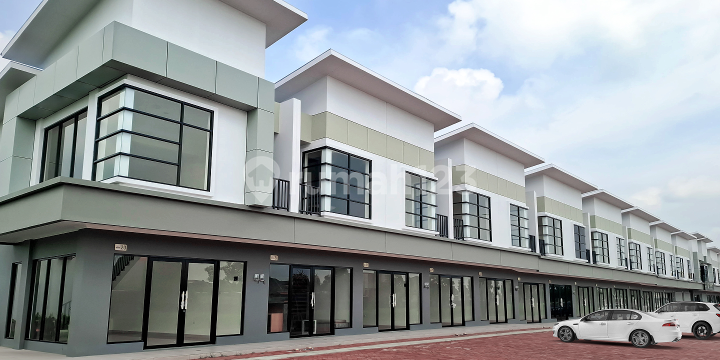 3 Bisnis Center Karawang