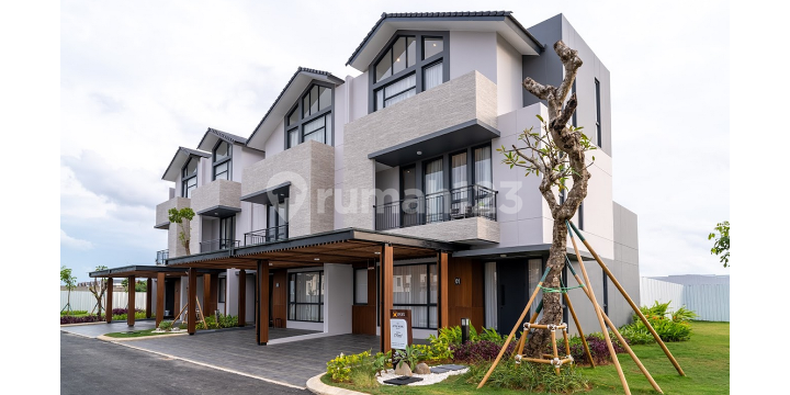 8x12.5 Attic Hook in Summarecon Mutiara Makassar