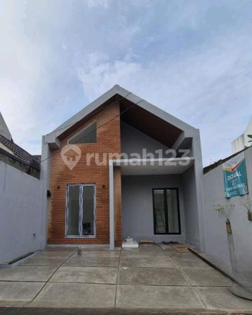 Dijual Rumah Murah Bagus Baru Selesai Renovasi Siap Huni Bebas Banjir Dijual Rumah Murah Bagus Baru Selesai Renovasi Siap Huni Bebas Banjir