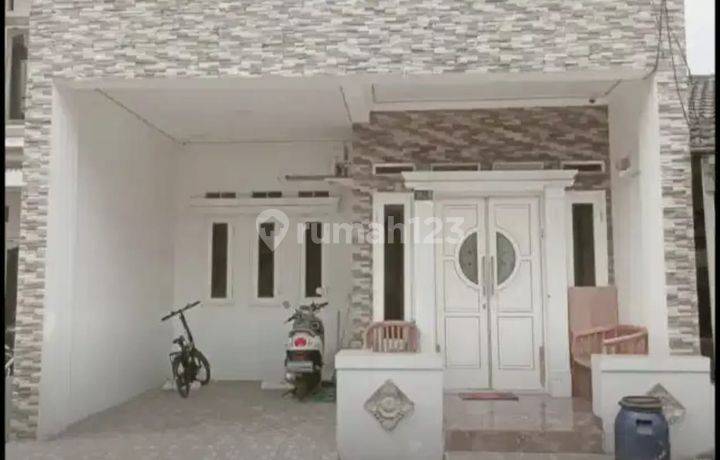 Rumah cantik siap huni Cluster Purinusa Karawaci