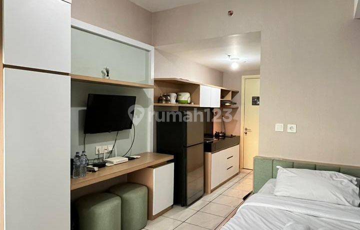 Apartemen murah full furnish M Town Residence, Gading Serpong