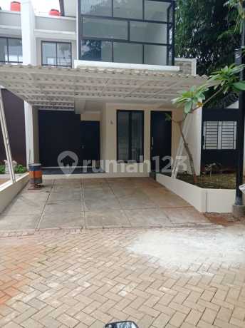 Rumah 2 Lantai Hook Cluster The Villas Serpong Tangerang Selatan Rumah 2 Lantai Hook Cluster The Villas Serpong Tangerang Selatan