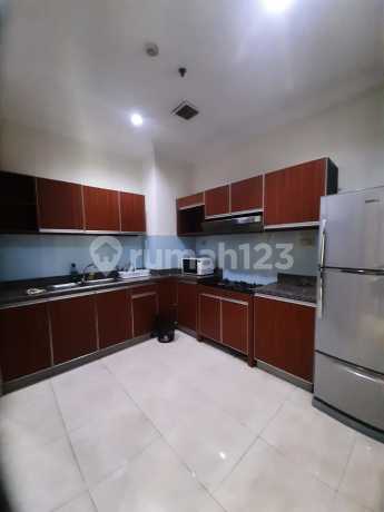 Dijual Apartement Belezza Permata Hijau 2 BR Furnished Harga Nego