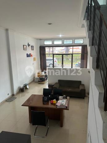 Ruko di Jual Bsd Pinggir Jalan Utama Strategis