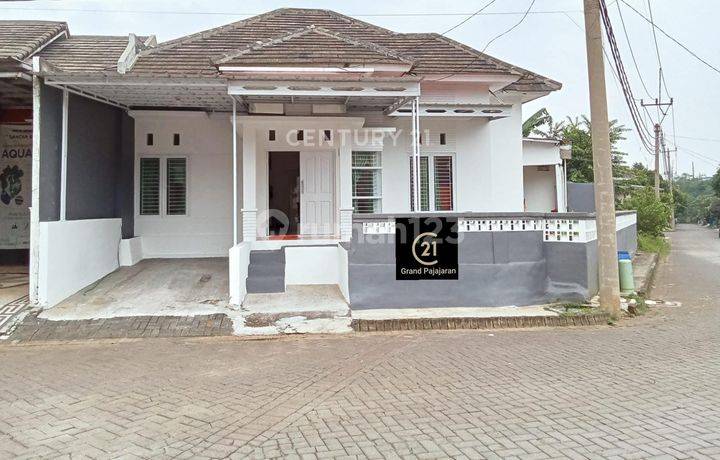 Rumah Hook Siap Huni Di Perumahan Erfina Kencana Regency Cibinong