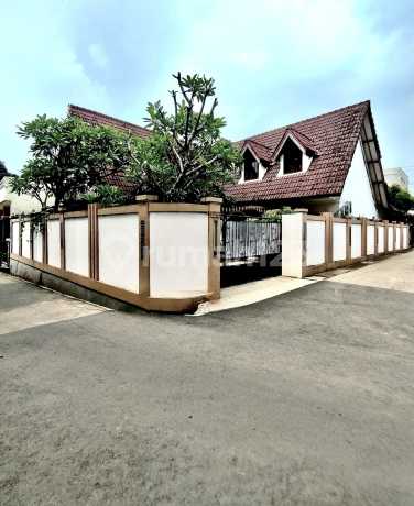 Rumah Asri Hook Tanah Luas Dalam Komplek Di Jati Asih Dekat Grand Galaxy Rumah Asri Hook Tanah Luas Dalam Komplek Di Jati Asih Dekat Grand Galaxy