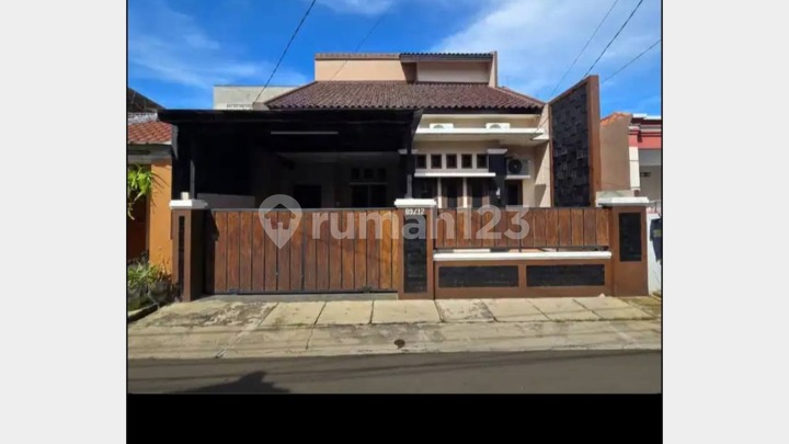 Jual Rumah Bagus Furnish Karawaci Harga Murah Nego BU Jual Rumah Bagus Furnish Karawaci Harga Murah Nego BU