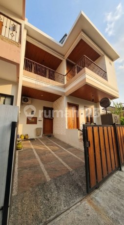 Rumah Modern Siap Huni Lokasi Strategis Pusat Kota Cikutra Baru.