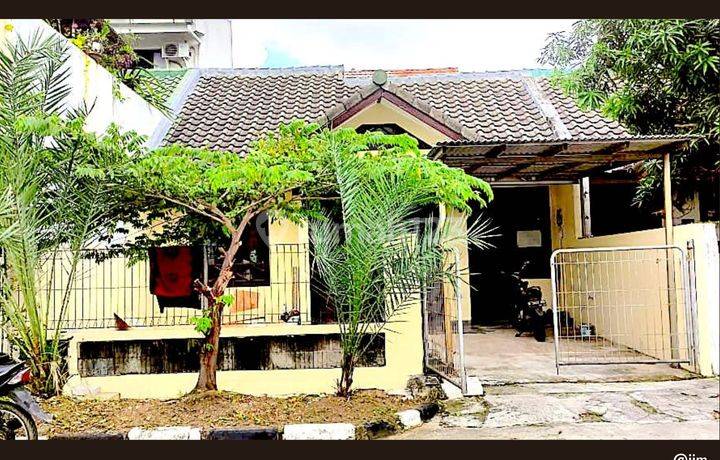 Rumah Di Mekar Indah Di Tepi Boulevard Dan Golf Area Jababeka 2