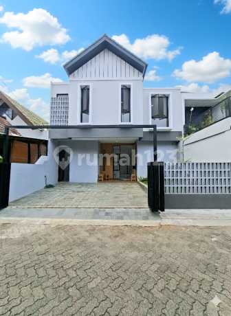 Rumah Cantik Baru di Bintaro Jaya Sektor 3 9014